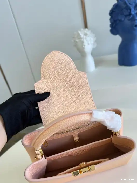 VUITTON LOUIS BB CAPUCINES 0325
